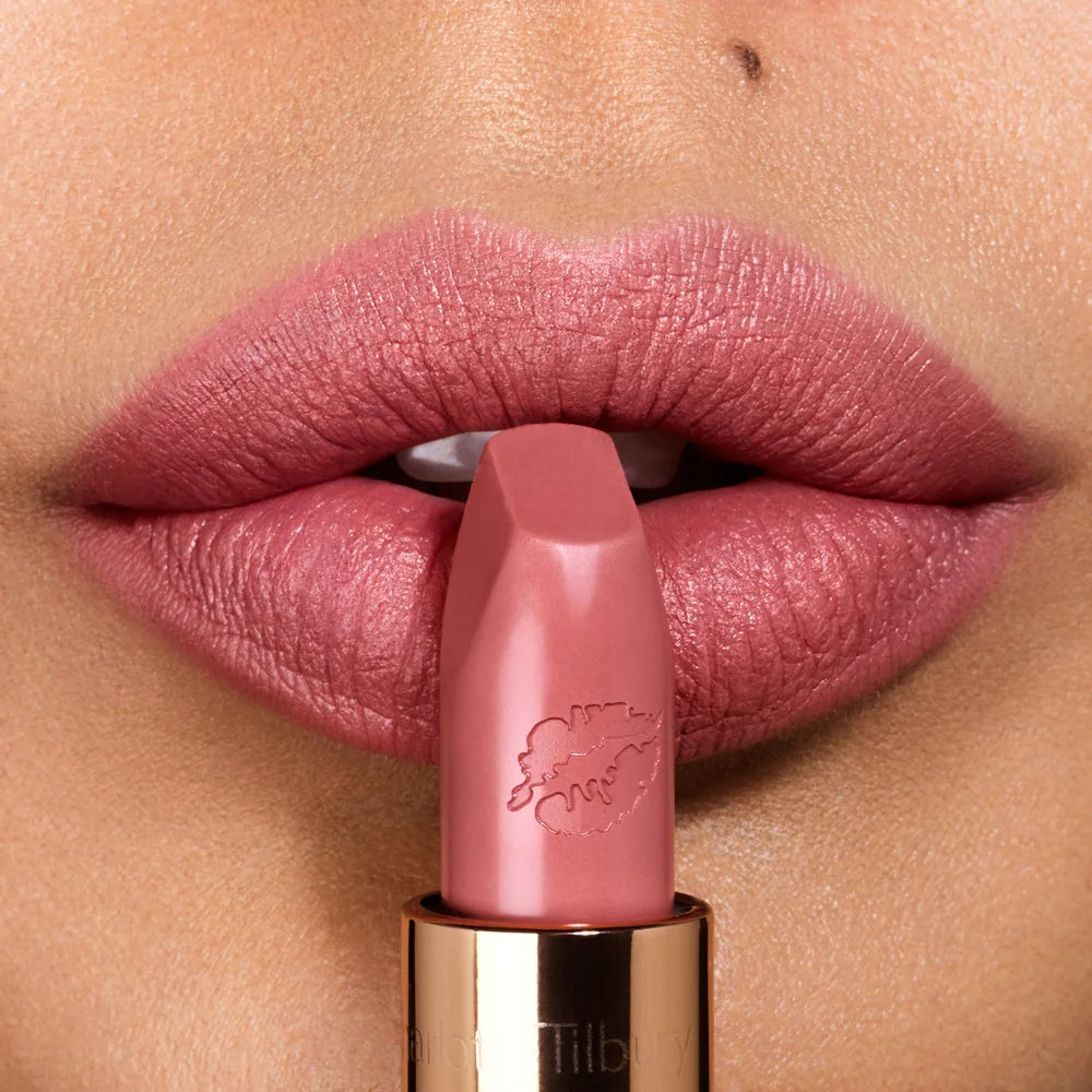 HOT LIPS KIDMAN'S KISS