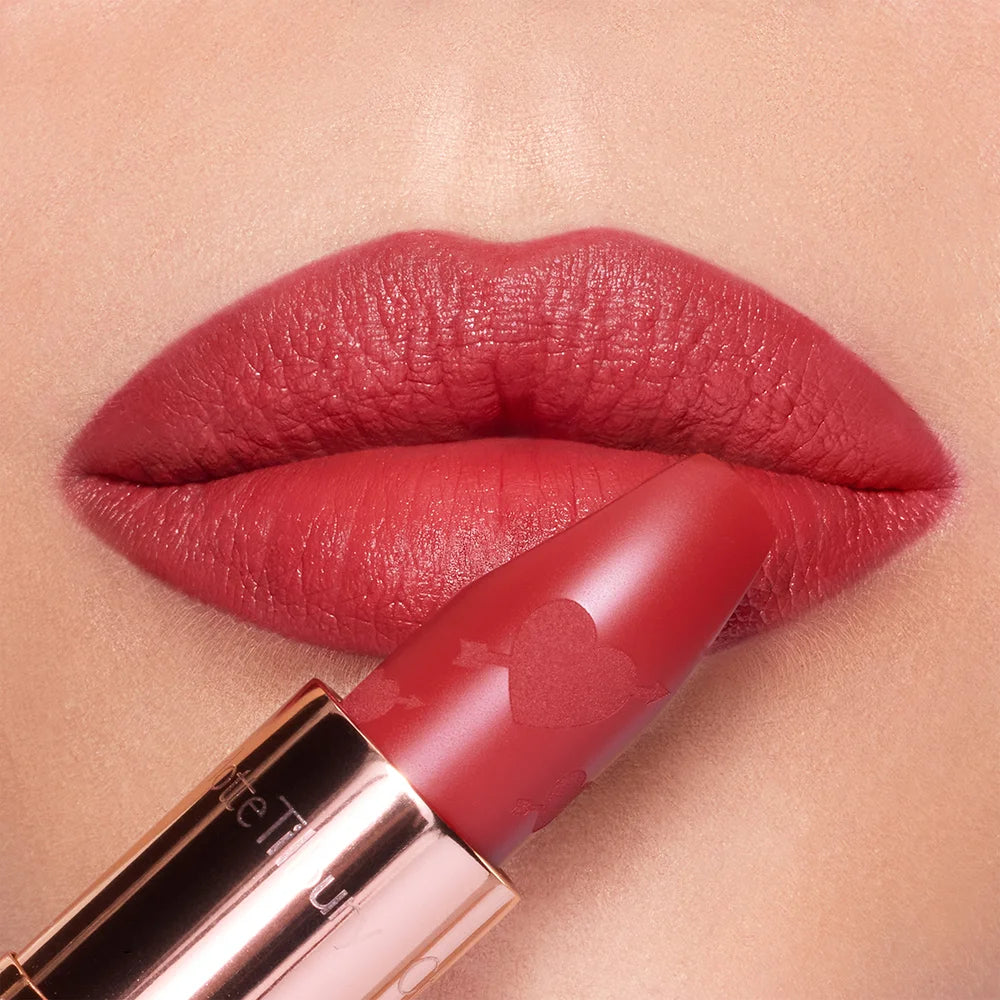 PILLOW TALK LOVE EFFECT LIPSTICK MATTE REVOLUTION - LOVE TALK